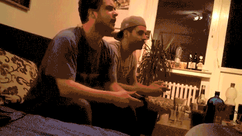 HQw56cc4f748ee61.gif
