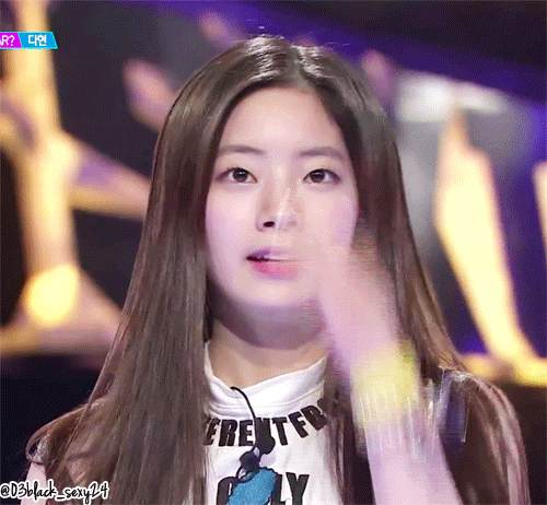 f694e6db69a292e18008a4bc521a37b8_1455277767_1495[1].gif