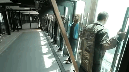 i13257911935.gif