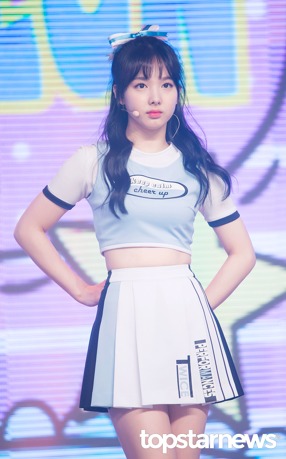 10400c05ef84b4b0b0de212b38f4e4b4.jpg
