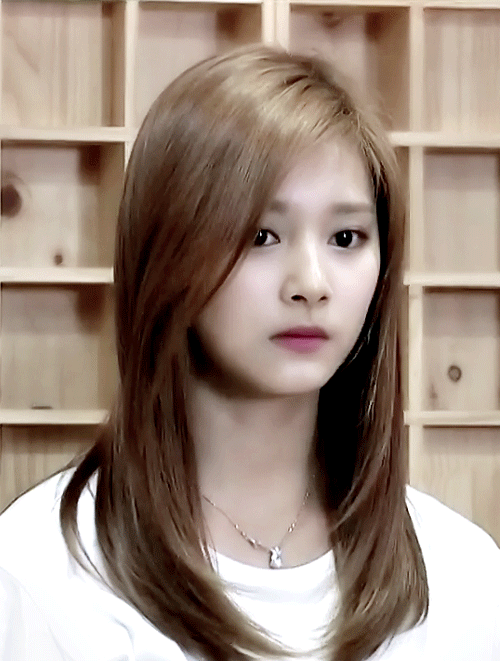 쯔위29.gif