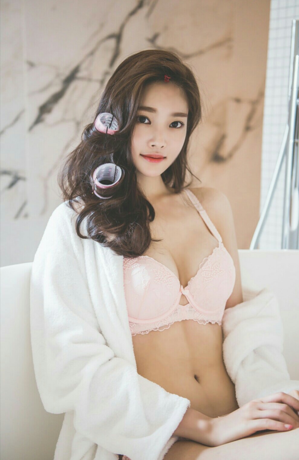착할거같은 쇼핑몰모델 (1).jpg