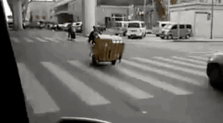 bdea59d735d81b4fa4961f2aad1a93e0_1469937718_8443.gif