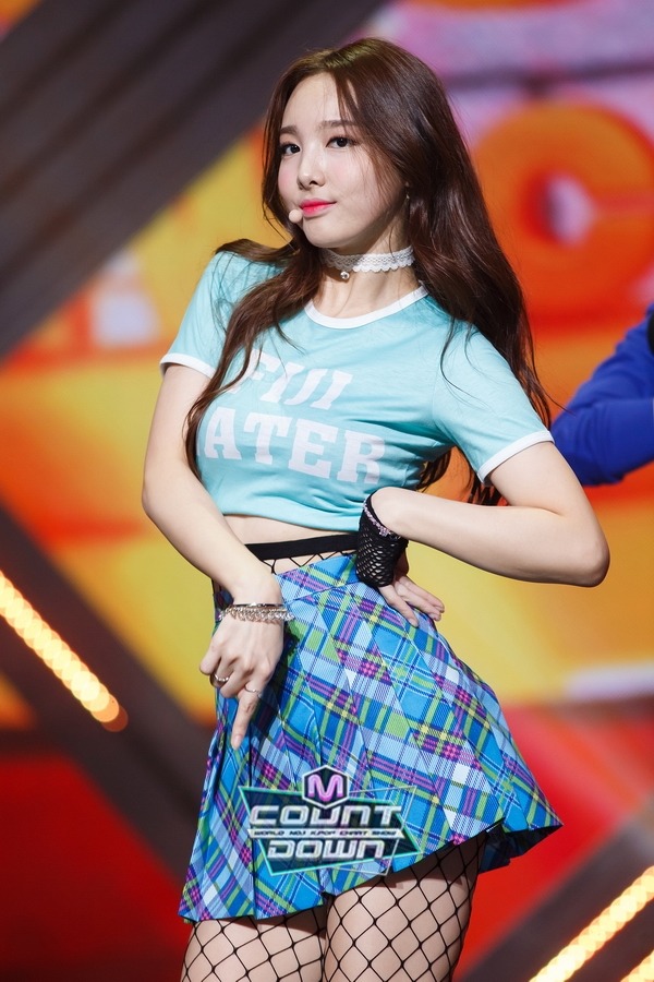 나연3.jpg