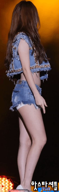 9f95a04042dd42948a7463ed2ff023c8_9VqKXIni4j7JuZ3Eb3ms9dP.gif