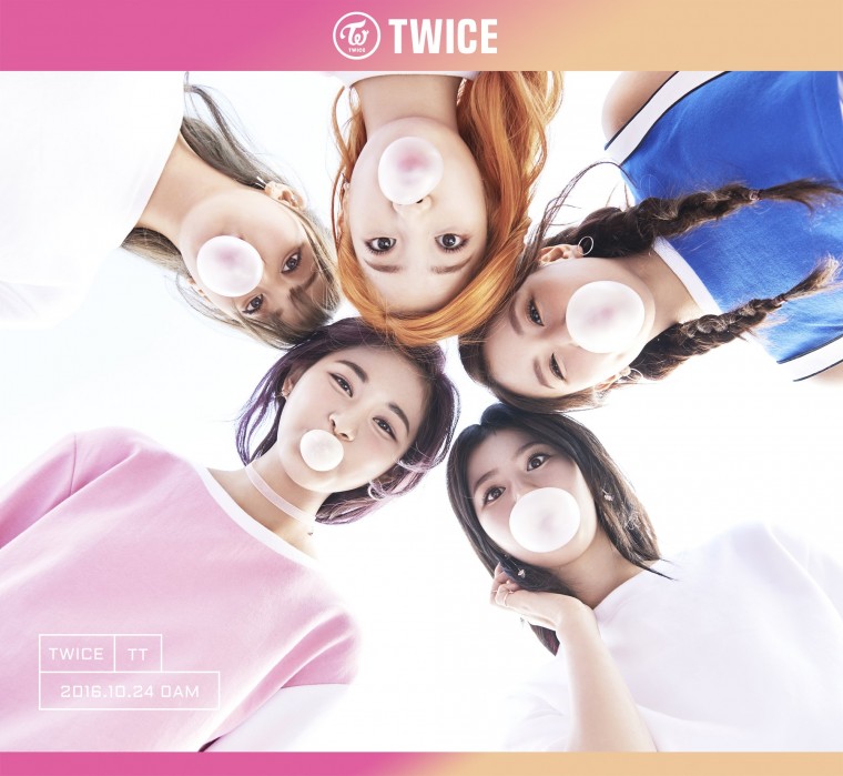 트와이스 tt티저 이미지.jpg