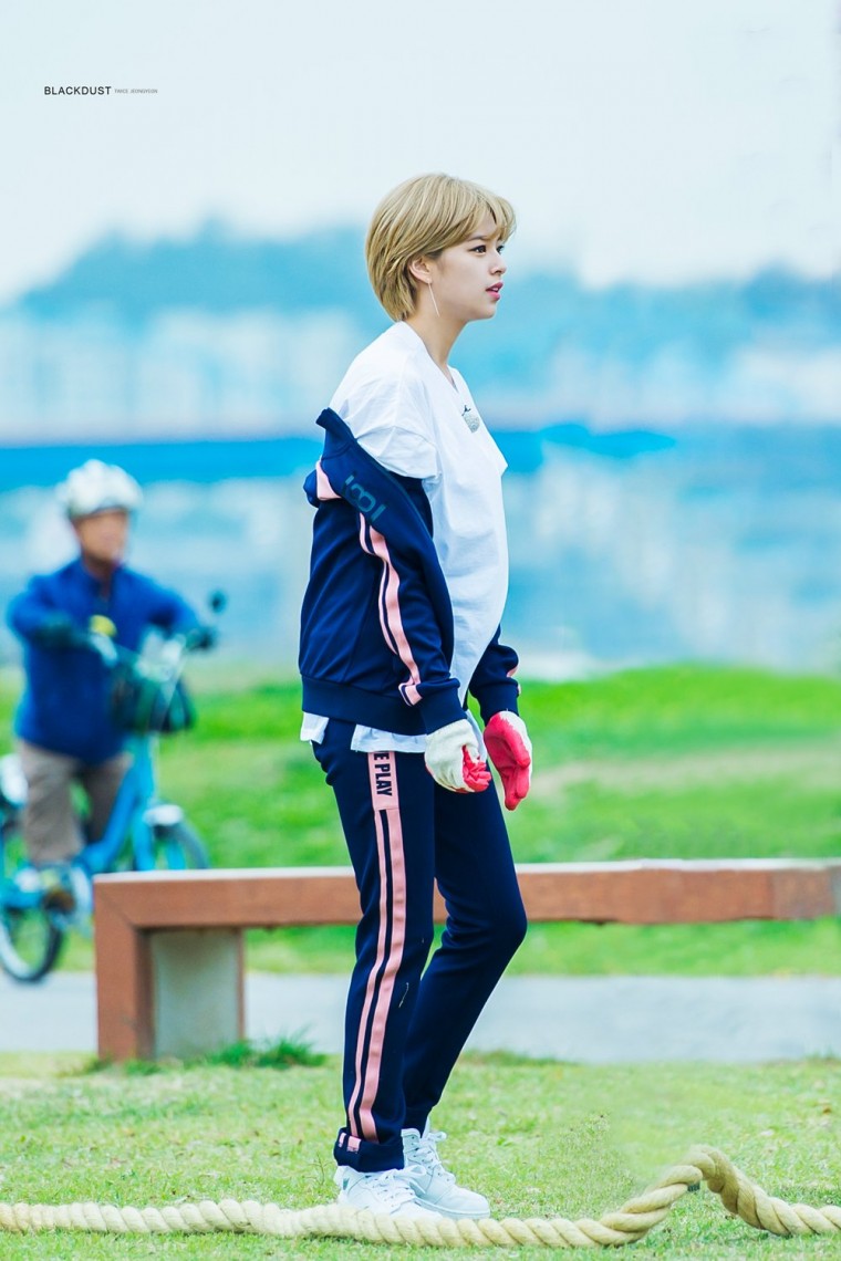 츄리닝 정연.jpg