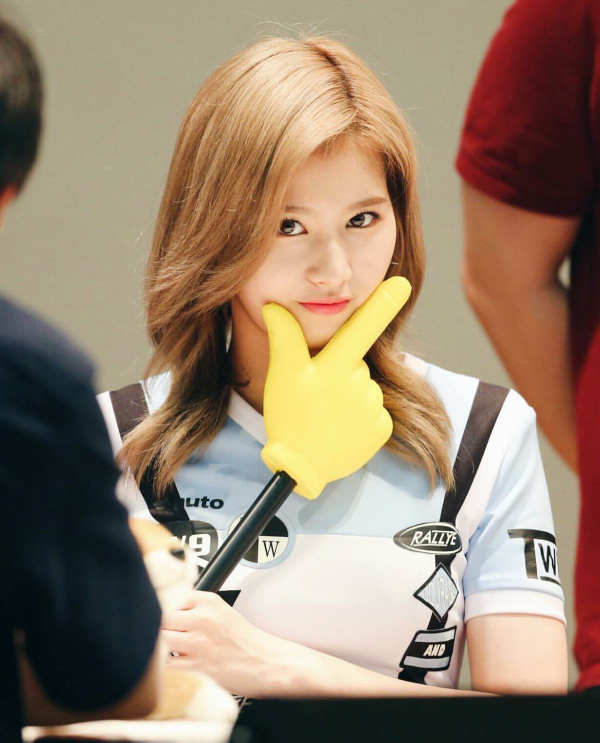 사나.png