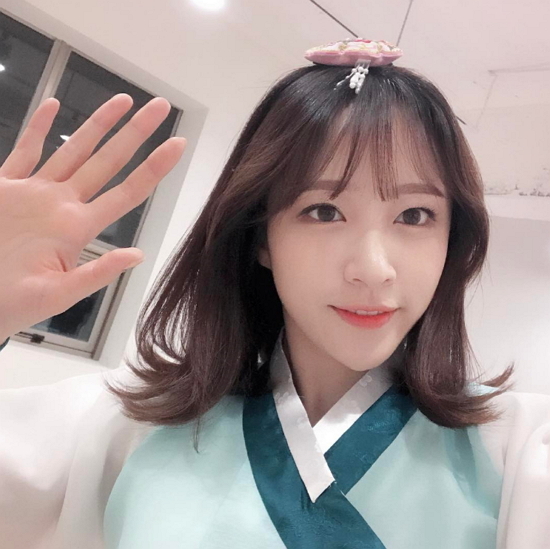 하니 한복샷 1.jpg