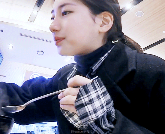 수지 1.gif