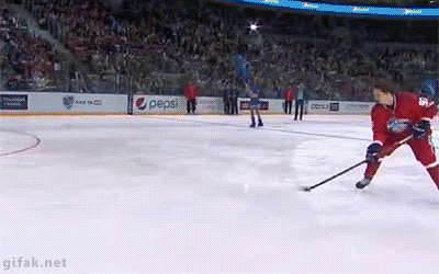 dbd64016356146f2dfea3f070be8f96d_yNfEHoXMiWn9VqFTdZU6Pw969rvRDUWY.gif