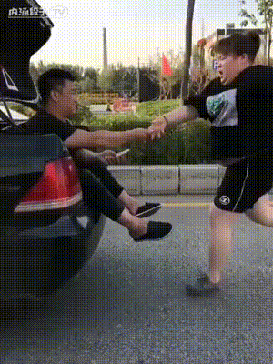 2950640121_qpFgm4B1_1498812406590.gif