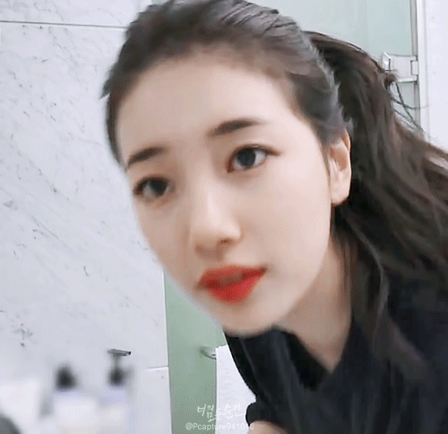 수지.gif