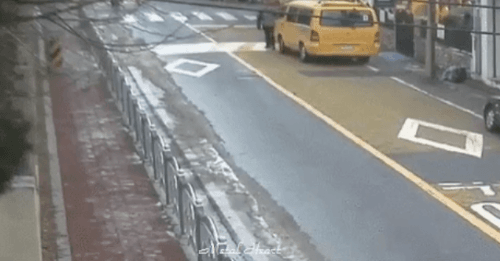 1628615f32b3d3dbf.gif