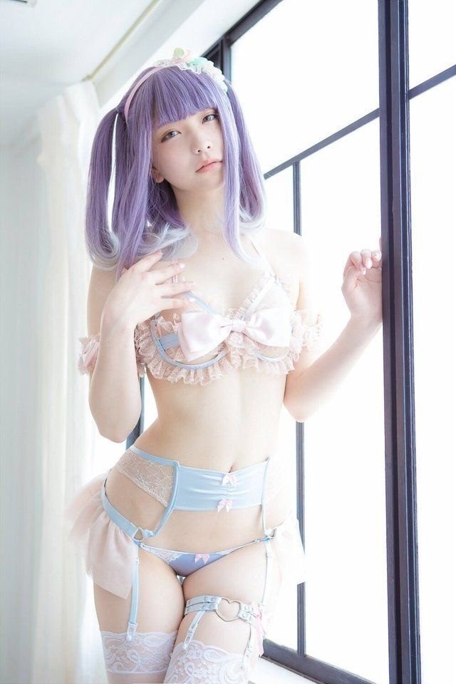 애매~한 복장
