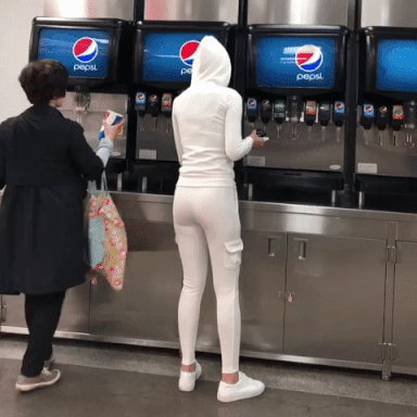 ezgif.com-resize.gif