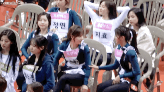 2.gif