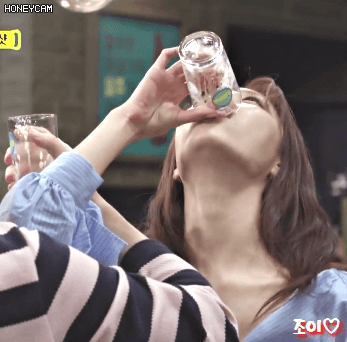 d670292a692e73184bb94d8dd50d453459d87eb2.gif