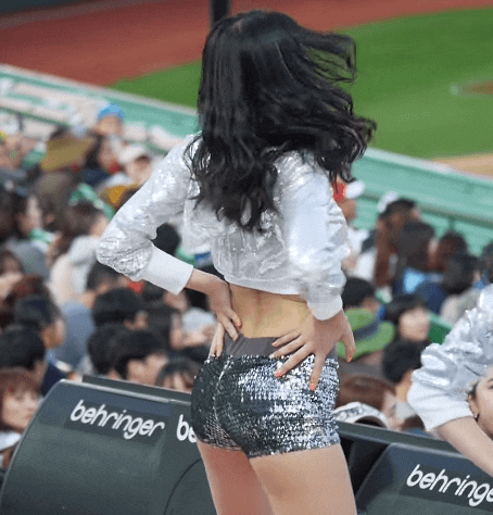 154054443183497.gif
