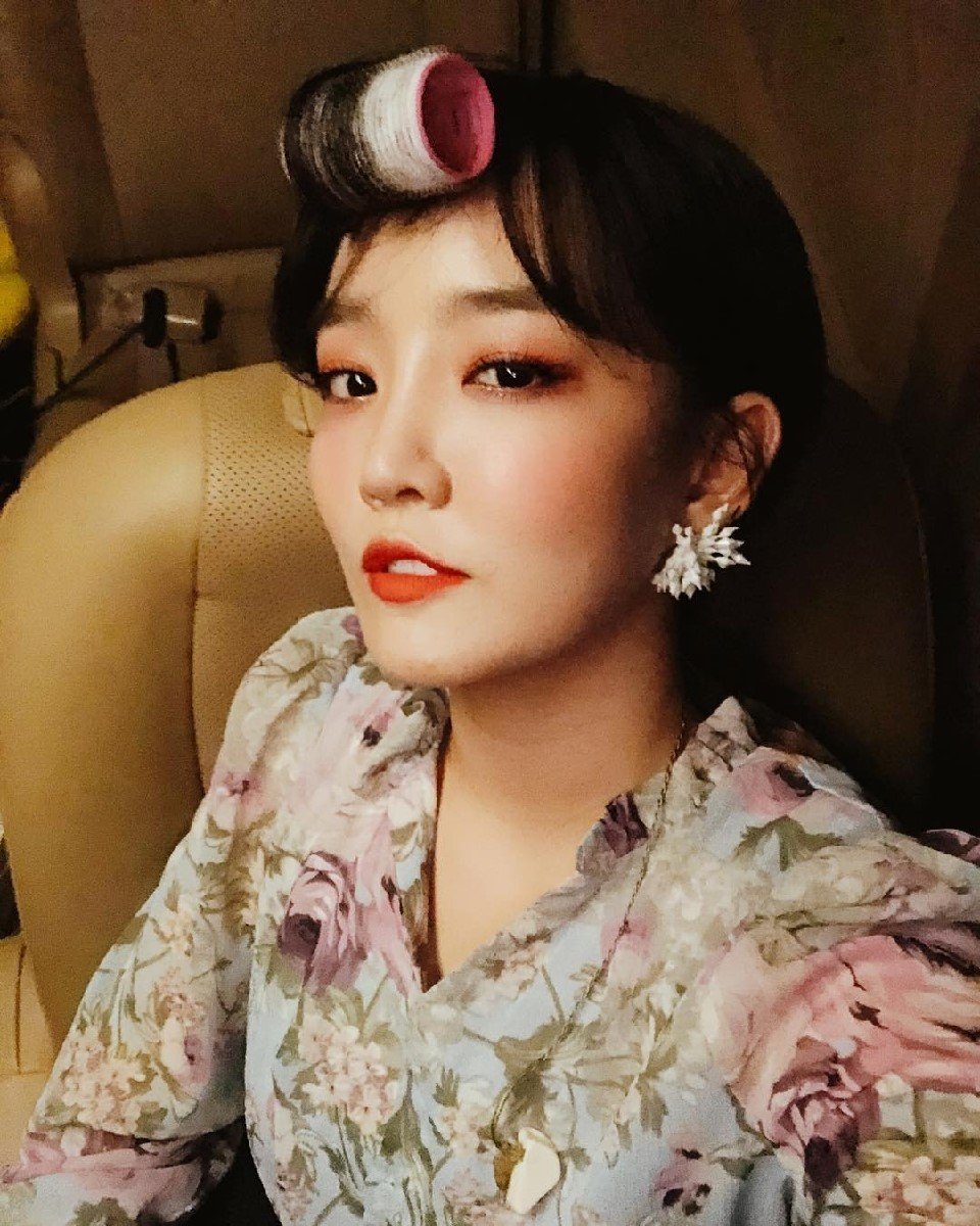 윤하3.jpg