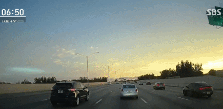 ezgif.com-resize.gif