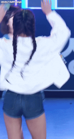 PerfumedAdorableBlueandgoldmackaw-size_restricted.gif