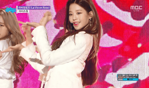 96xzK9r.gif