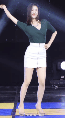 1543584592397.gif