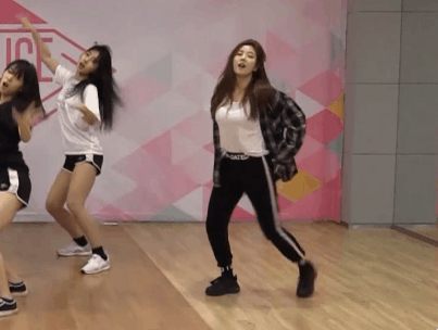 권은비3.gif