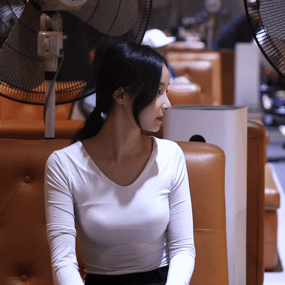 다운로드 (3).gif