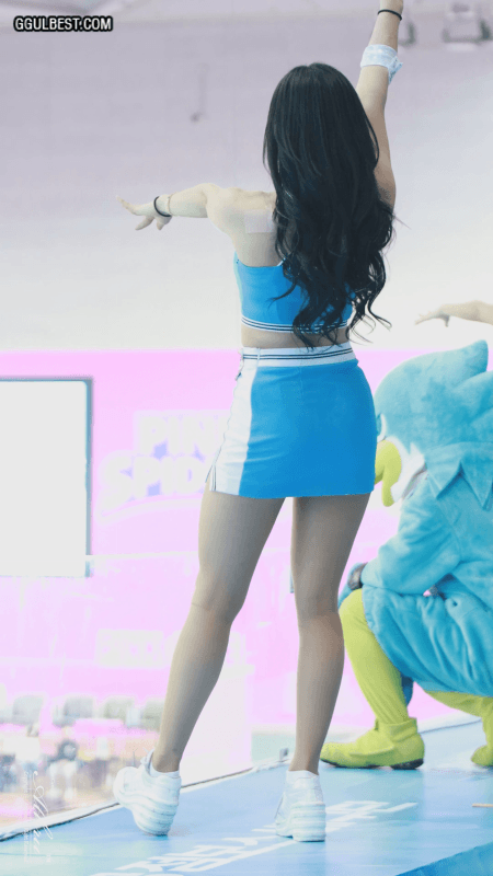 b.gif