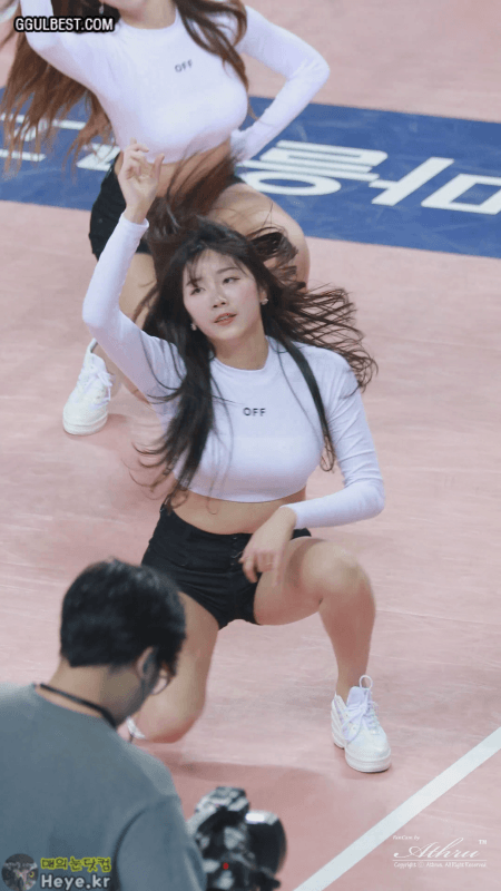 ë¤ì´ë¡ë (3).gif