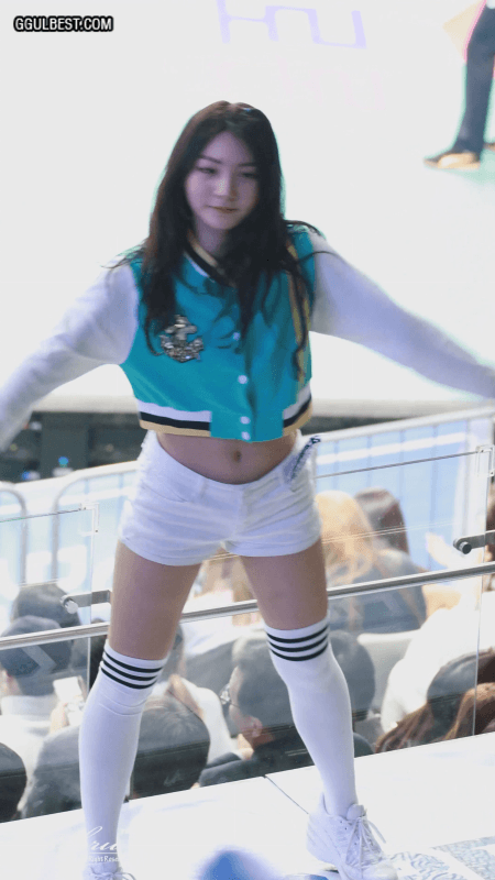 e0a817eda5b34bd36b389c1136fc1f12.gif