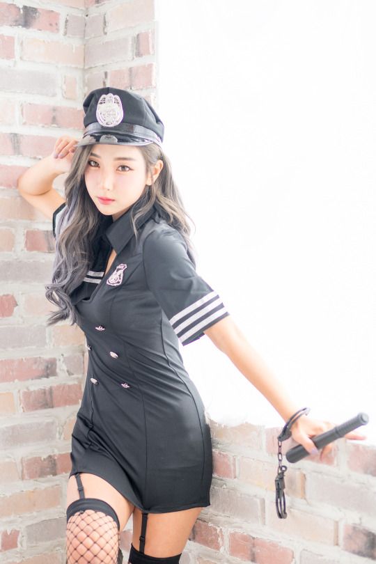 36f7151a2a90557b9a8cff8b283c5f78.jpg