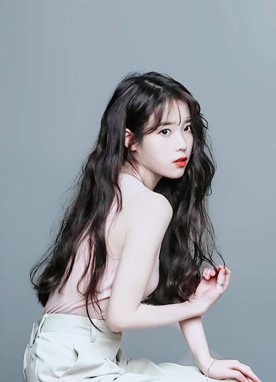 아이유2.jpg