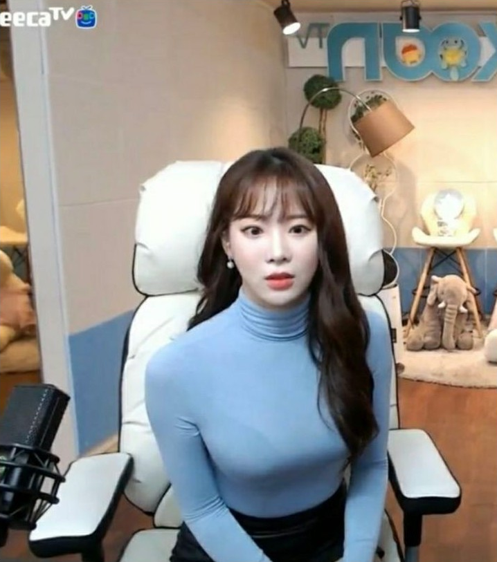 김한나 치어리더.PNG