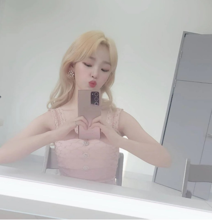 오마이걸 승희 1.PNG